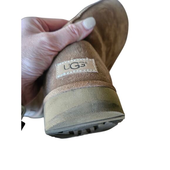 Ugg boots size 11 - Picture 7 of 10